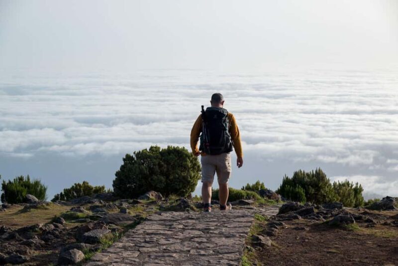 Funchal: Private Sunset Hike to Pico Ruivo with Hotel Pickup - Funchal: Private Sunset Hike to Pico Ruivo with Hotel Pickup