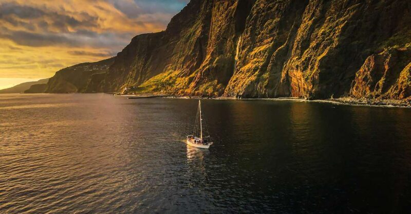 Funchal: Sunset Sailing Tour - FAQ