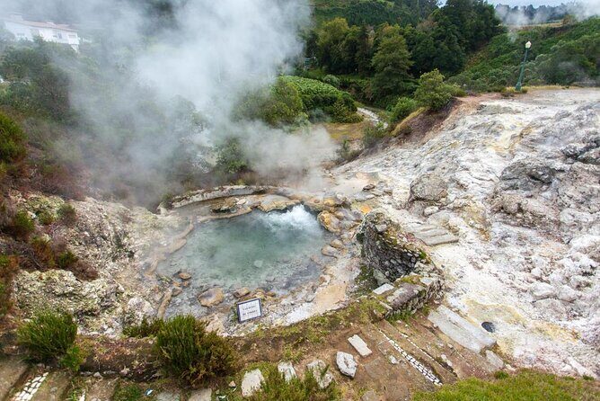 Furnas Night-Time Experience with Thermal baths and Dinner - Discover the Magic of Furnas at Night with Thermal Baths and Dinner