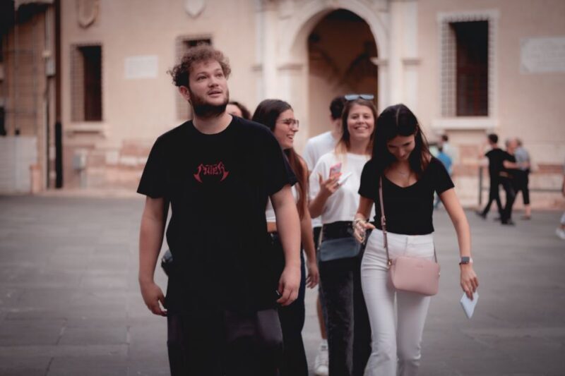 Fusion between treasure hunt and escape room in Bologna - What You Can Expect at the End