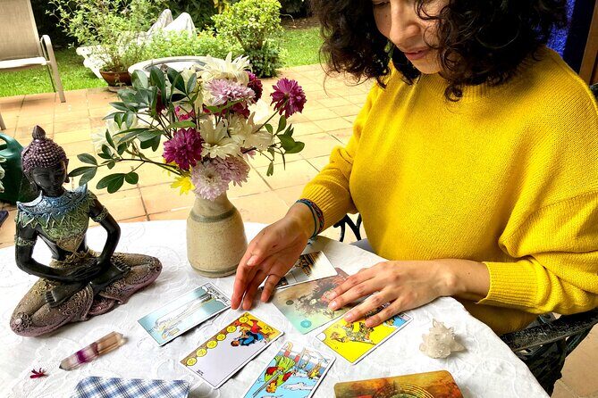 Gain new perspective with a Tarot Reading - Gain new perspective with a Tarot Reading