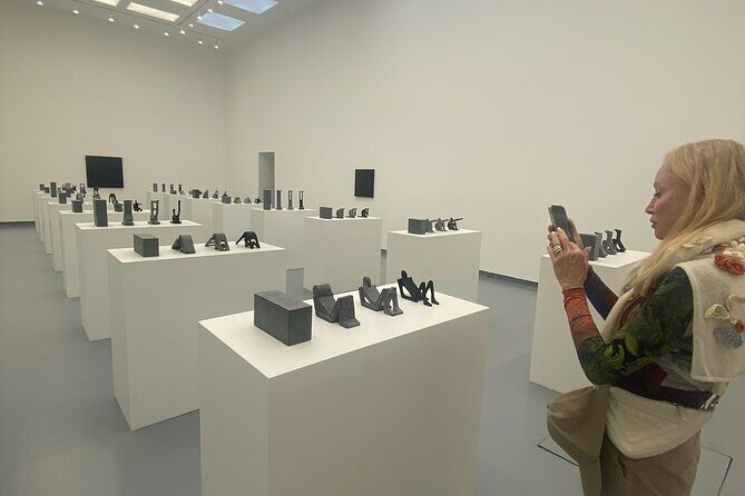 Gallery Tour in Rome North Selected by a Curator - An In-Depth Look at the Gallery Tour in Rome North