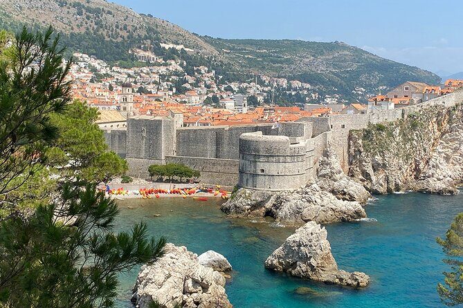 Game of Thrones Tour in Dubrovnik with Lunch at Lokrum Island - Key Points