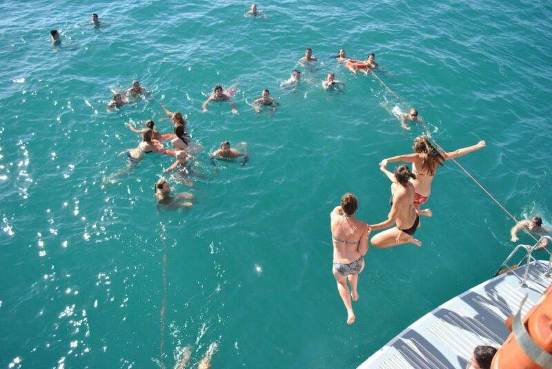 Gandía: Only Adults Boat Party with swim & optional meal - Gandía: Only Adults Boat Party with Swim & Optional Meal