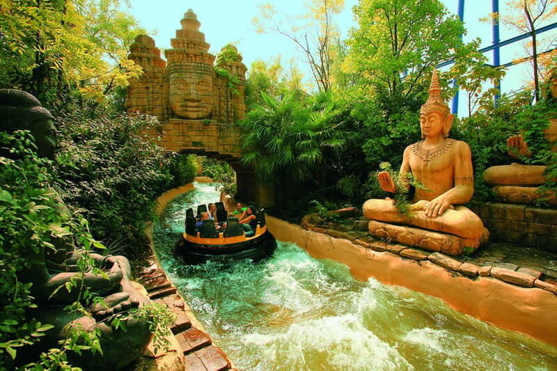 Gardaland Park and SEA LIFE: Fixed Dates Entry Ticket - Who Would Love This Experience?