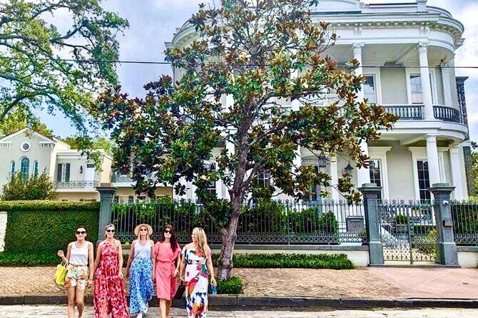 Garden District Walking Tour - An In-Depth Look at the Garden District Tour