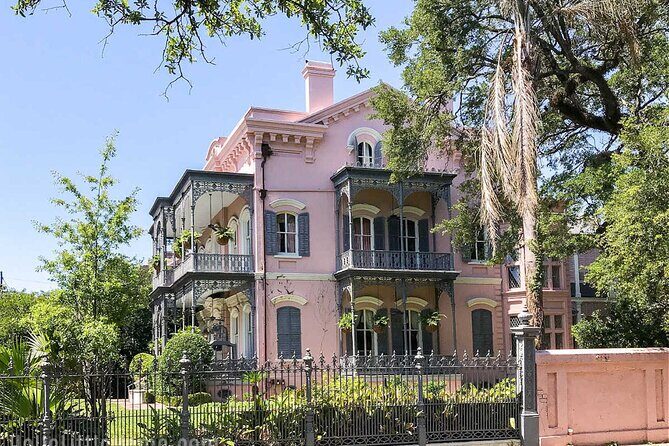 Garden District Walking Tour - FAQs