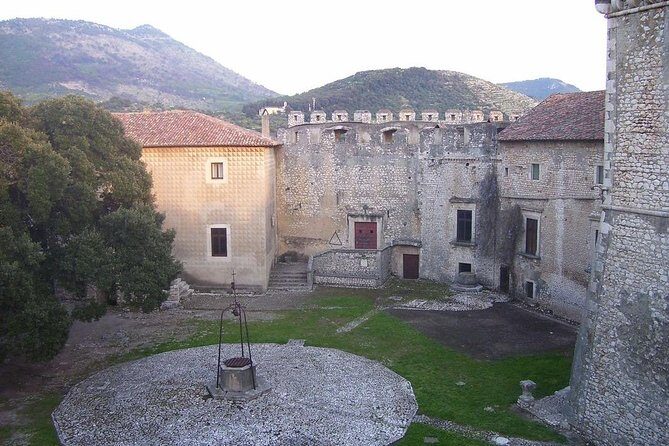 Garden of Ninfa and Sermoneta Day Trip from Rome with Lunch - Final Thoughts: Is This Tour Right for You?