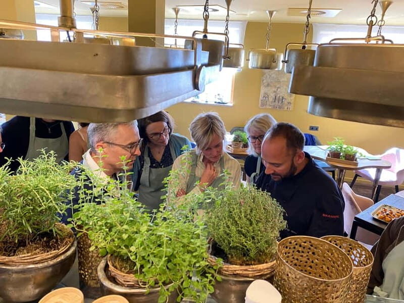 Garmisch-Partenkirchen: Gourmet cooking course with local products - Key Points