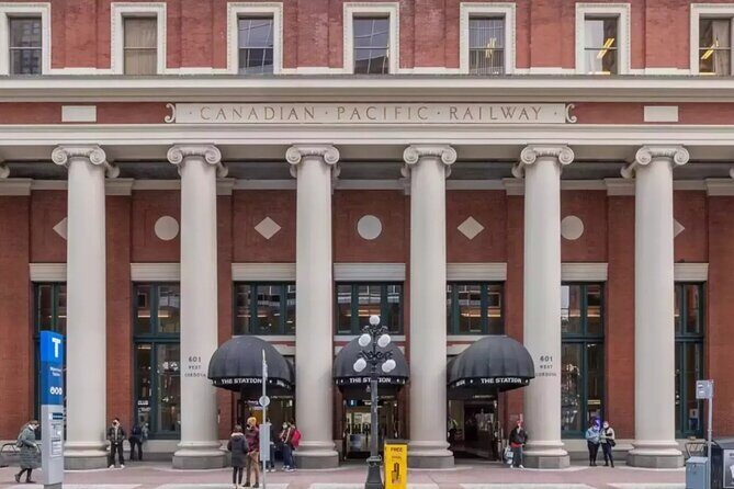 Gastown: A Self-Guided Tour of Vancouvers Oldest Neighborhood - Modern Vancouverisms: Urban Planning and Green Living