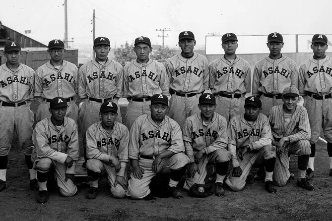 Gastown: A Self-Guided Tour of Vancouvers Oldest Neighborhood - End of the Tour: Spray Park and Reflection