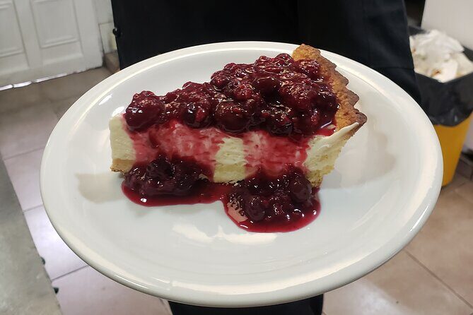 Gastronomic Experience with King Crab and Lunch in Puerto Almanza from Ushuaia - Key Points