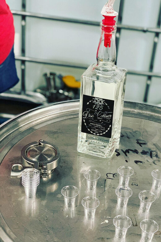 Gatlinburg: Wine and Moonshine Walking Tour with Tastings - Who Will Enjoy This Tour?