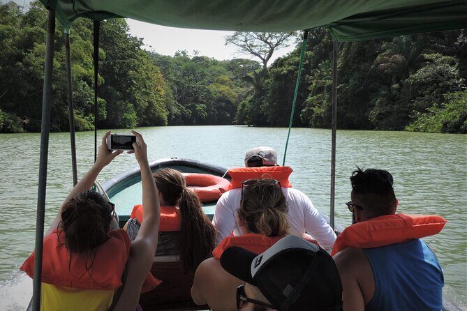Gatun Lake Boat Adventure from Panama City - Authentic Experiences: What Travelers Say