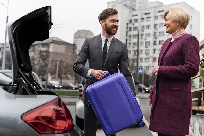 Gatwick Airport Taxi - Private Transfer to/from London - An In-Depth Look at Gatwick-to-London Private Transfers