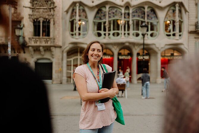 Gaudi Casa Batlló Pre Opening Tour &Skip-the-Line Sagrada Familia - Discovering Gaudí’s Marvels: An Insider’s Tour of Barcelona’s Architectural Icons