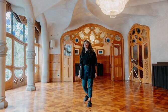 Gaudi Casa Batlló Pre Opening Tour &Skip-the-Line Sagrada Familia - Key Points