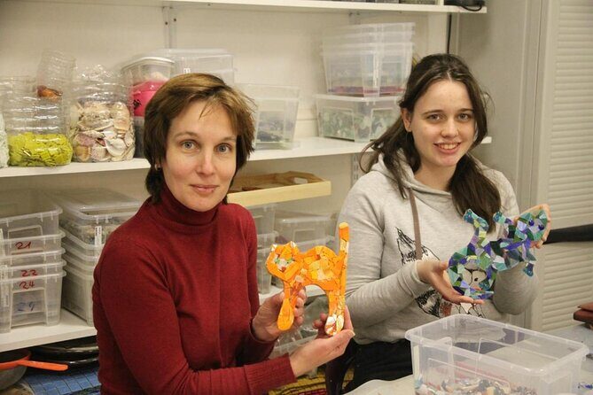 Gaudi Mosaic Workshop for children in Barcelona - A Hands-On Artistic Experience in Barcelona: Gaudi Mosaic Workshop for Kids