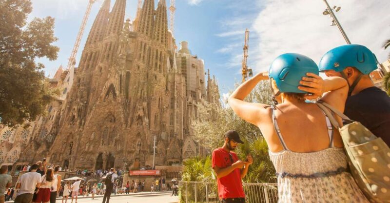 Gaudi's Barcelona 2-Hour Segway Tour with a Live Guide - Why This Tour Works Well