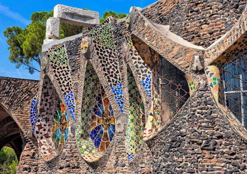 Gaudi's Crypt in Colonia Güell with Audioguide - What Makes This Tour Stand Out