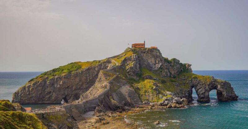 Gaztelugatxe with Access, Bermeo and Gernika from Bilbao - Exploring the Basque Coast and Culture: Gaztelugatxe, Bermeo, and Gernika from Bilbao