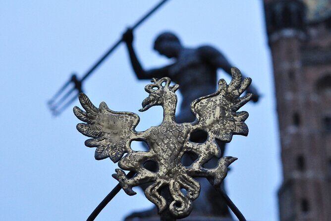 Gdansk Food and Sightseeing Tour with Bart - Gourmet Finale: Game Dishes and Polish Sweets