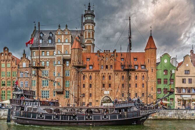 Gdansk Food and Sightseeing Tour with Bart - Practical Considerations