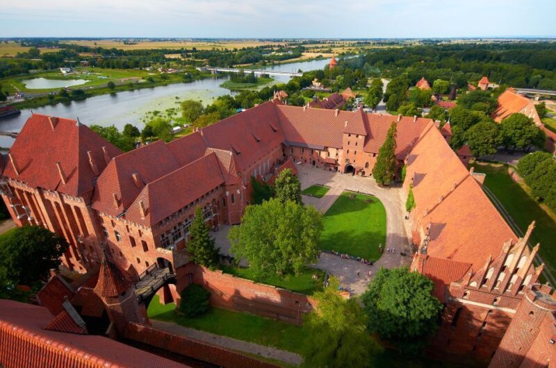 Gdansk: Malbork Castle Regular Tour - Who Should Consider This Tour?