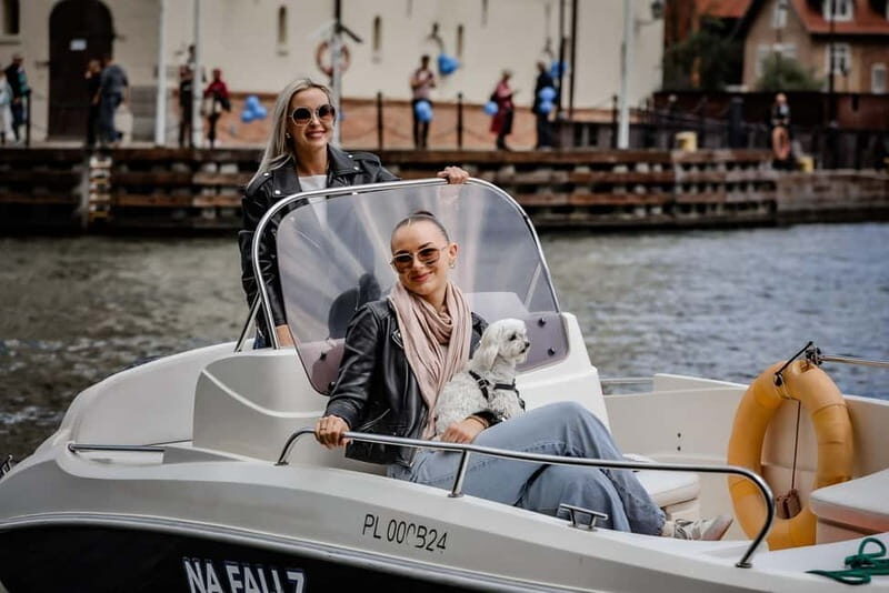 Gdask: Boat Tour on the Motawa - A Detailed Look at the Gdansk Boat Tour on the Motawa