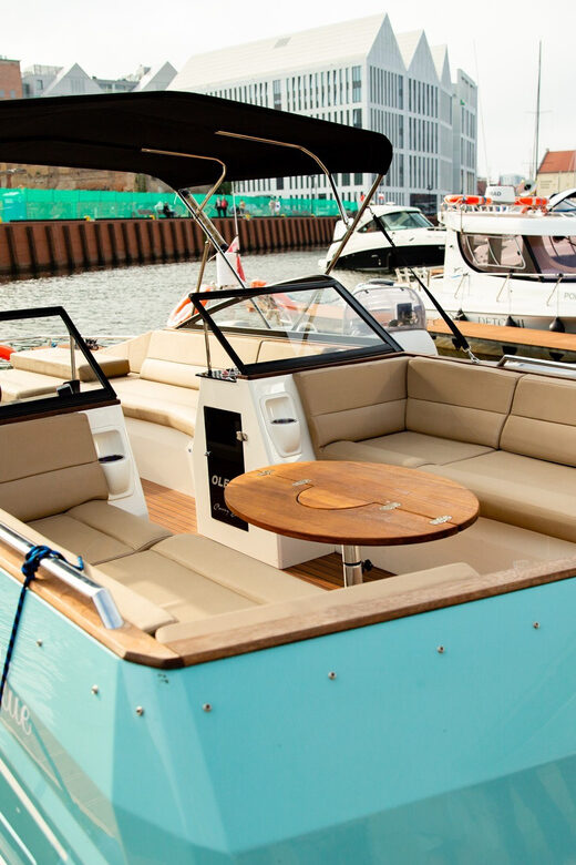 Gdask : Catamaran River Cruise - An In-Depth Look at the Gdansk Catamaran River Cruise