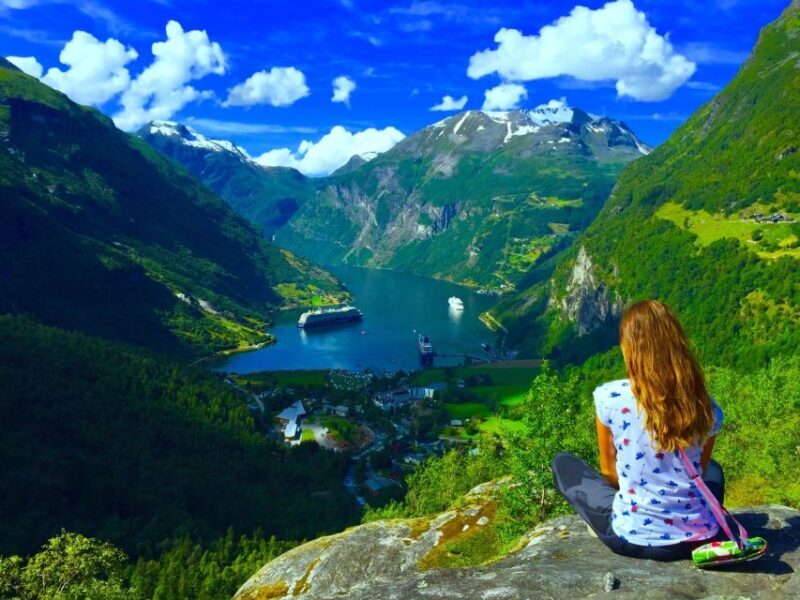 Geiranger: Dalsnibba, Flydalsjuvet, Eagle Bend & Fjords Tour - Who Should Consider This Tour?