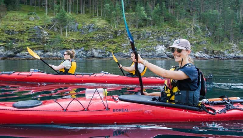 Geiranger: Kayak tour with guide - Why This Tour Offers Real Value