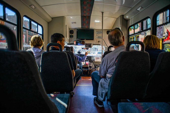 General Jackson Showboat Lunch or Dinner Cruise in Nashville - FAQ