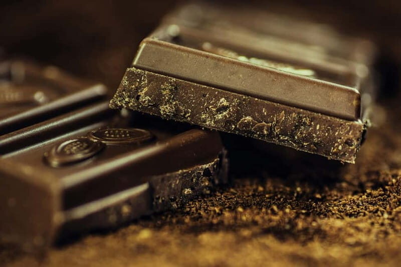 Geneva Chocolate & Patisserie Walking Tour - Key Points