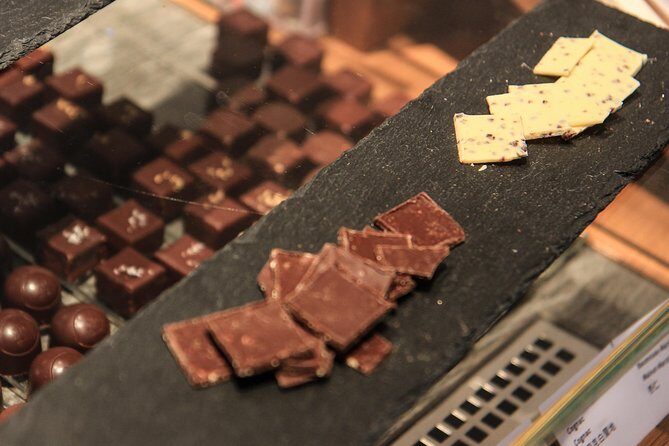 Geneva Chocolate Tour in a Tuk Tuk - Key Points