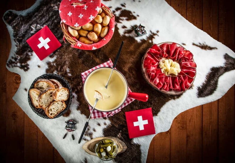 Geneva: City Tour and Fondue Cooking Class, Swiss Folklore - A Deep Dive into the Geneva Experience