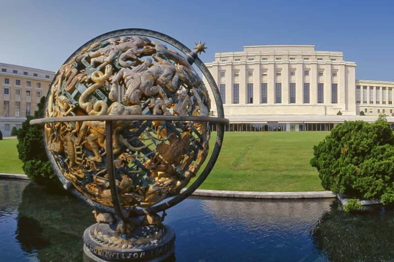 Geneva: Guided City Tour and Boat Cruise - FAQ