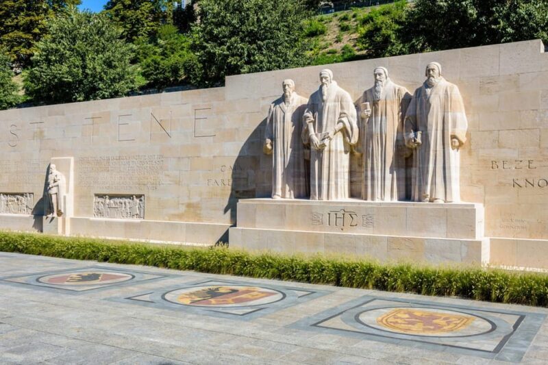 Geneva Highlights Old Town Private Walking Tour - FAQs
