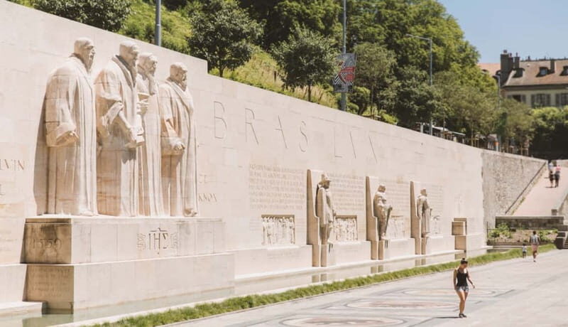 Geneva: Hop-on Hop-Off Bus & Scenic Mini-Train Tour - A Detailed Look at the Tour Experience