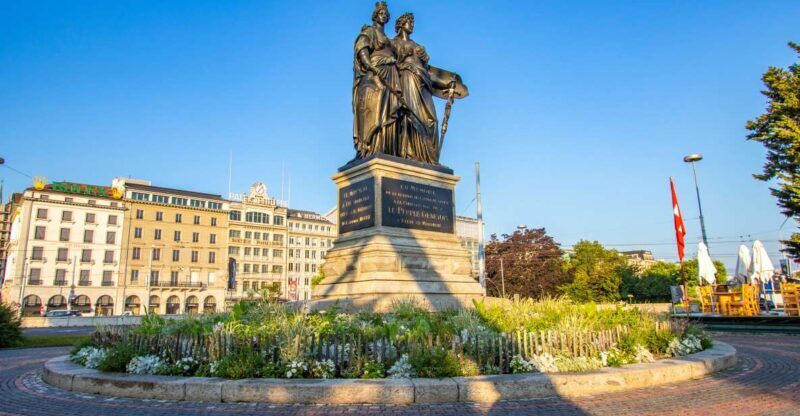 Geneva: Private Express Walk with a Local in 60 minutes - FAQ