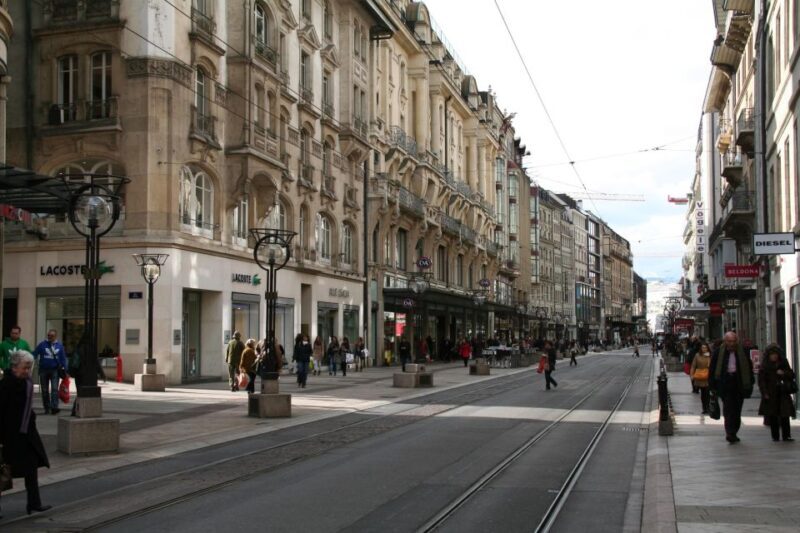 Geneva: Private Walking Tour with a Local Guide - An In-Depth Look at Geneva’s Streets with a Private Guide