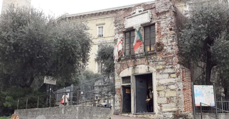 Genoa: Historic Guided Tour of Christopher Columbus' House - Key Points