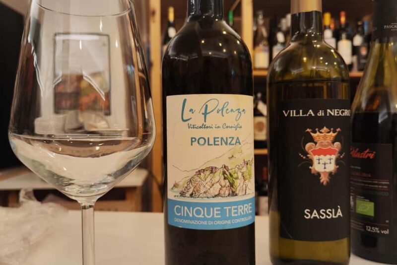 Genoa: Wine Tasting with Pesto, Focaccia Near Columbus House - Genoa: Wine Tasting with Pesto, Focaccia Near Columbus House — A Genuine Ligurian Experience