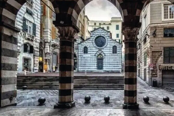 Genova Walking Tour with Audio and Written Guide by a Local - FAQs