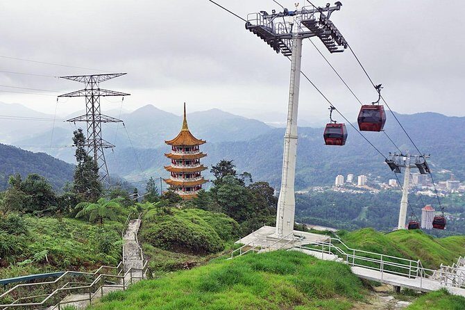 Genting Day Tour From Kuala Lumpur Include 2-way Cable Car Ride - Discovering Genting Highlands from Kuala Lumpur: A Practical Guide