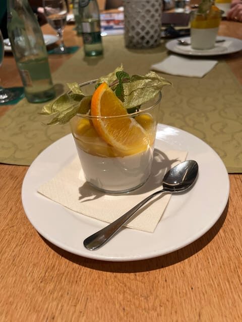 Genussvoll durch Konstanz: Kulinarische Stadtführung - Summary: The Practical Value of a Culinary Walk in Konstanz