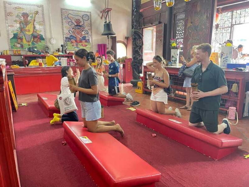 George Town: Heritage Walking Tour with Street Food Tasting - Who Should Take This Tour?