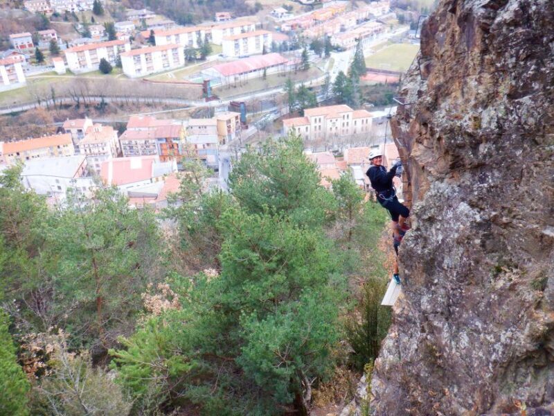 Gerona: Via Ferrata Roca de la Creu en Ribes de Freser - Who Should Consider This Tour?