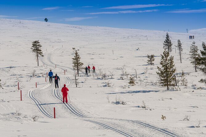 Get Known with Cross Country Skiing Experience in Saariselkä - An In-Depth Look at the Cross-Country Skiing Experience in Saariselkä