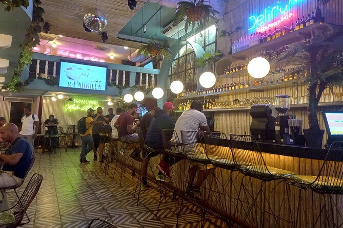 Get the Nightlife vibe in Old City! - An In-Depth Look at the Cartagena Nightlife Tour